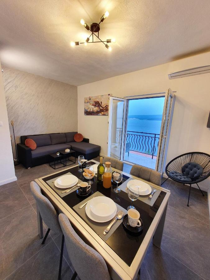 Apartment Zadoda Omiš Kültér fotó